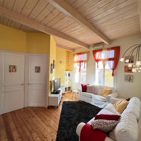 Maison Re- Splendido Appartamento Centro Mentone Eksteriør billede