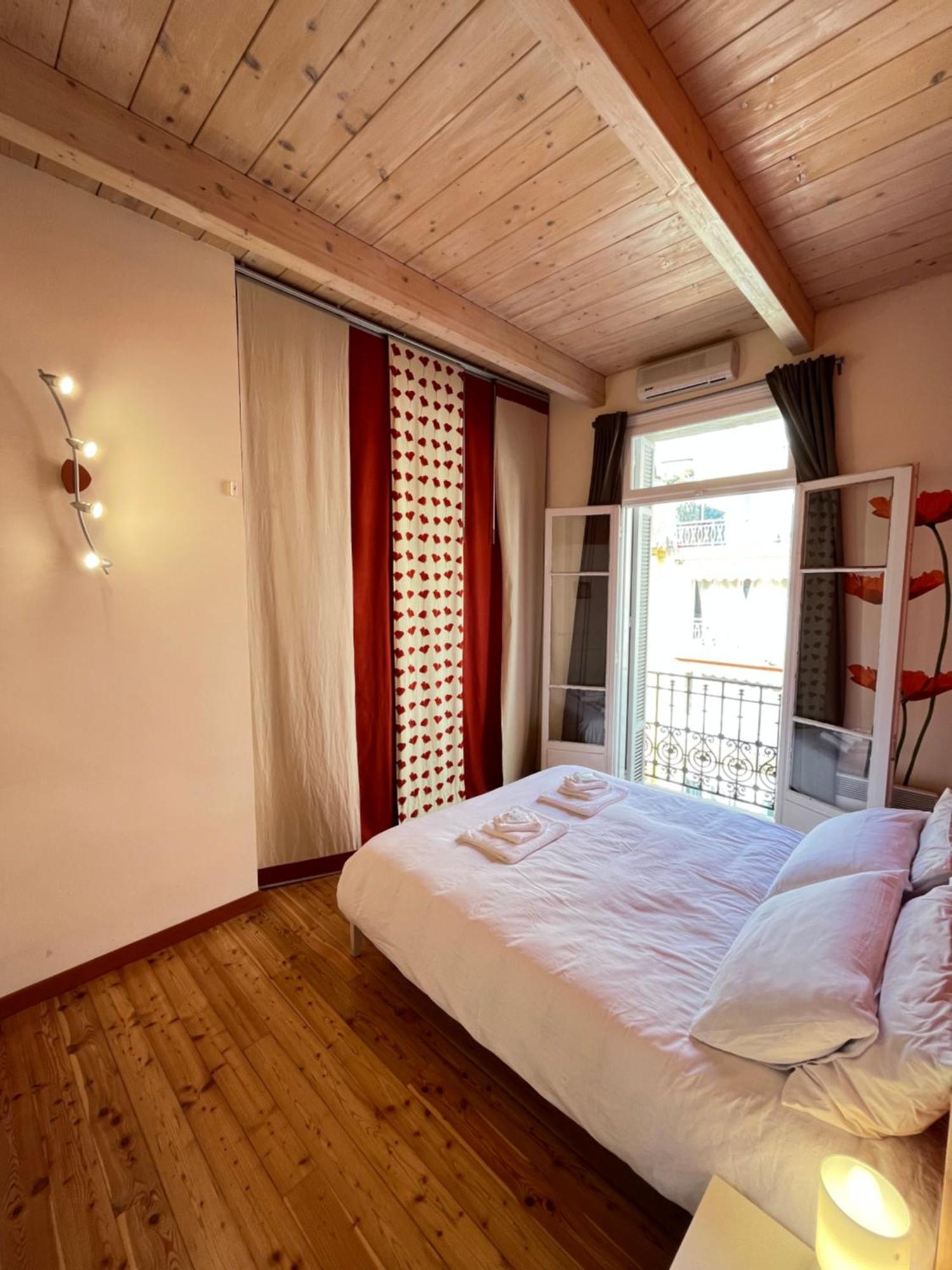 Maison Re- Splendido Appartamento Centro Mentone Eksteriør billede